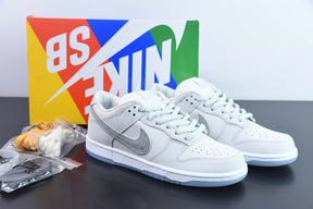 Nike SB Dunk Low x Concepts "White Lobster"