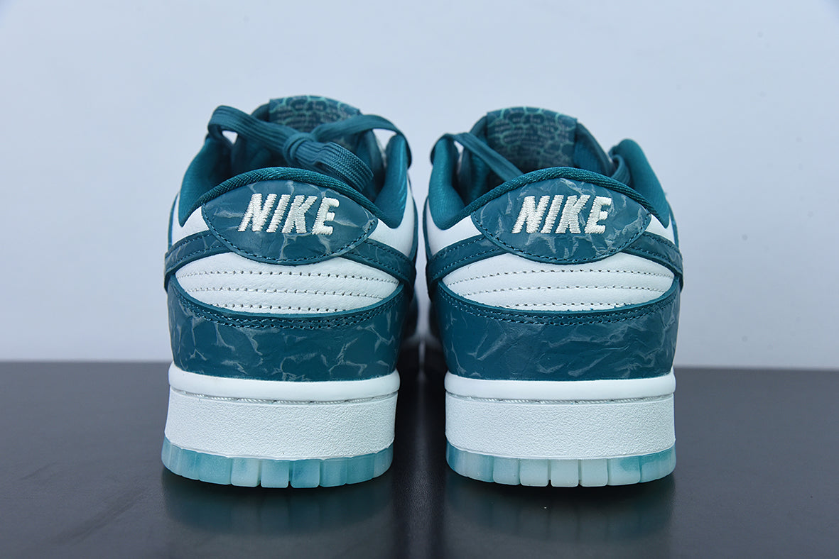 Nike Dunk Low "Ocean"