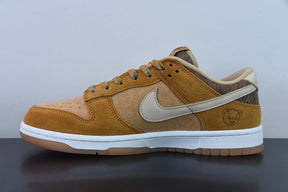 Nike Dunk Low "Teddy Bear"