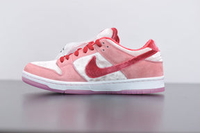 Nike SB Dunk Low Strange Love Skateboards