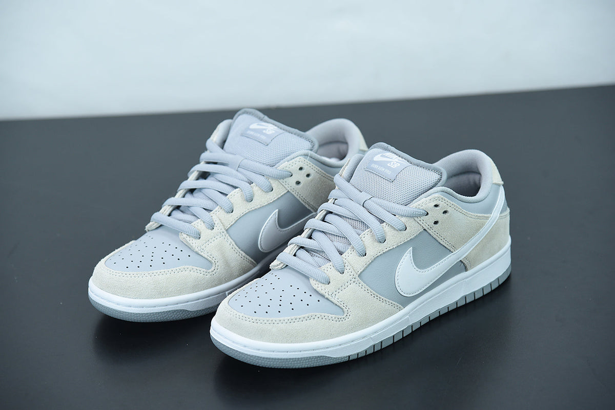 Nike SB Dunk Low TRD Summit