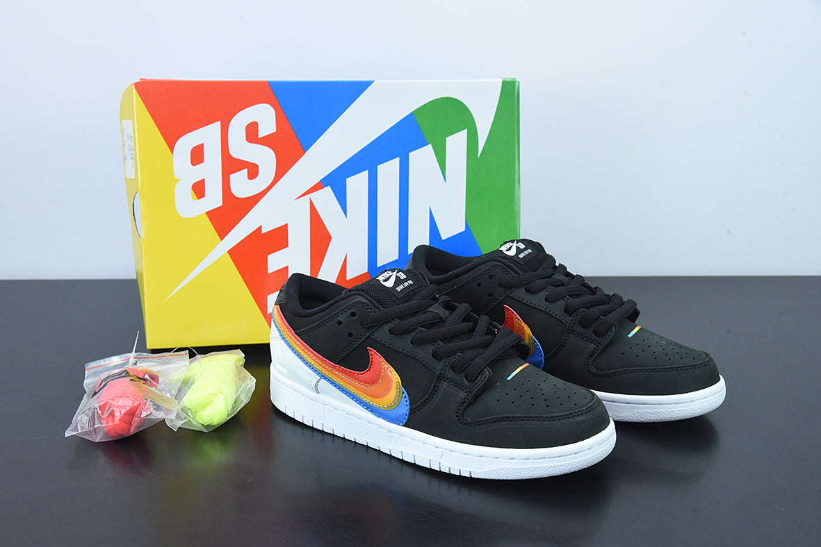 Nike SB Dunk Low Polaroid