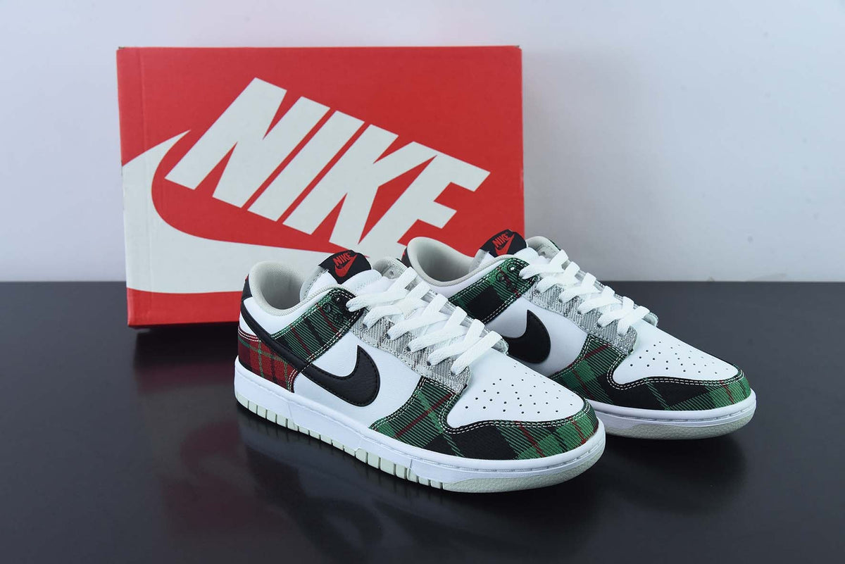 Nike Dunk Low "Tartan Plaid"