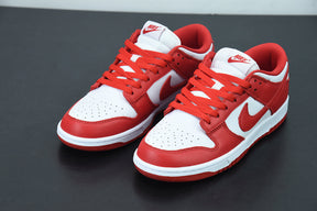 Nike SB Dunk Low "University Red"