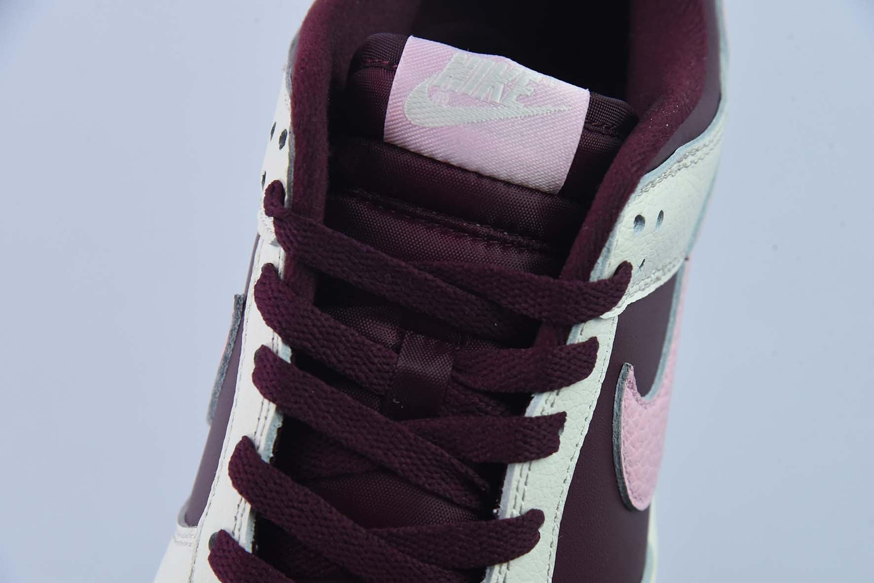 Nike Dunk Low Retro “PRM Valentine's Day“