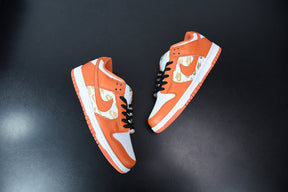 Nike SB Dunk Low x Supreme White Black Orange