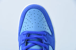 Nike Dunk SB Low Pro "Blue Raspberry"