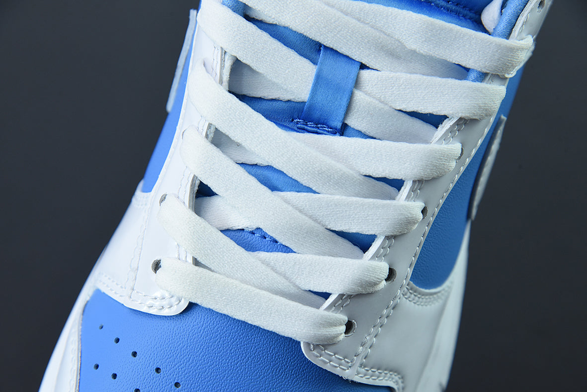 Nike Dunk Low "Reverse UNC"