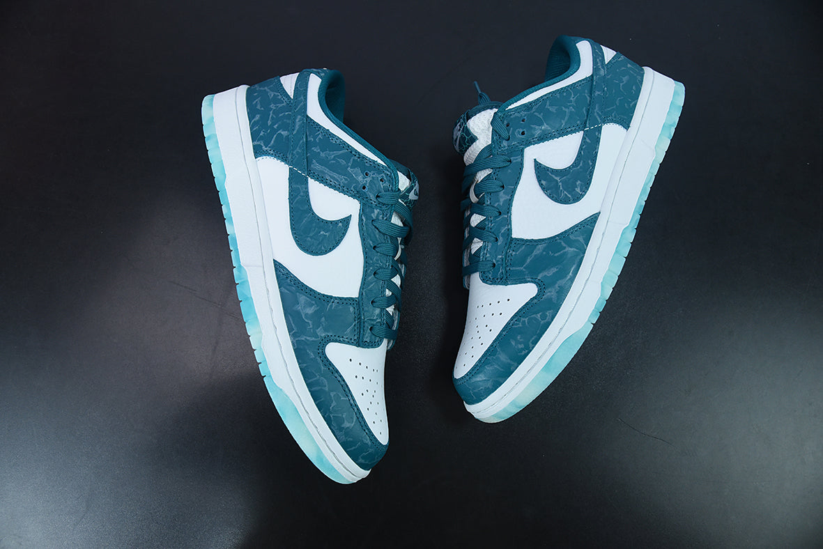 Nike Dunk Low "Ocean"