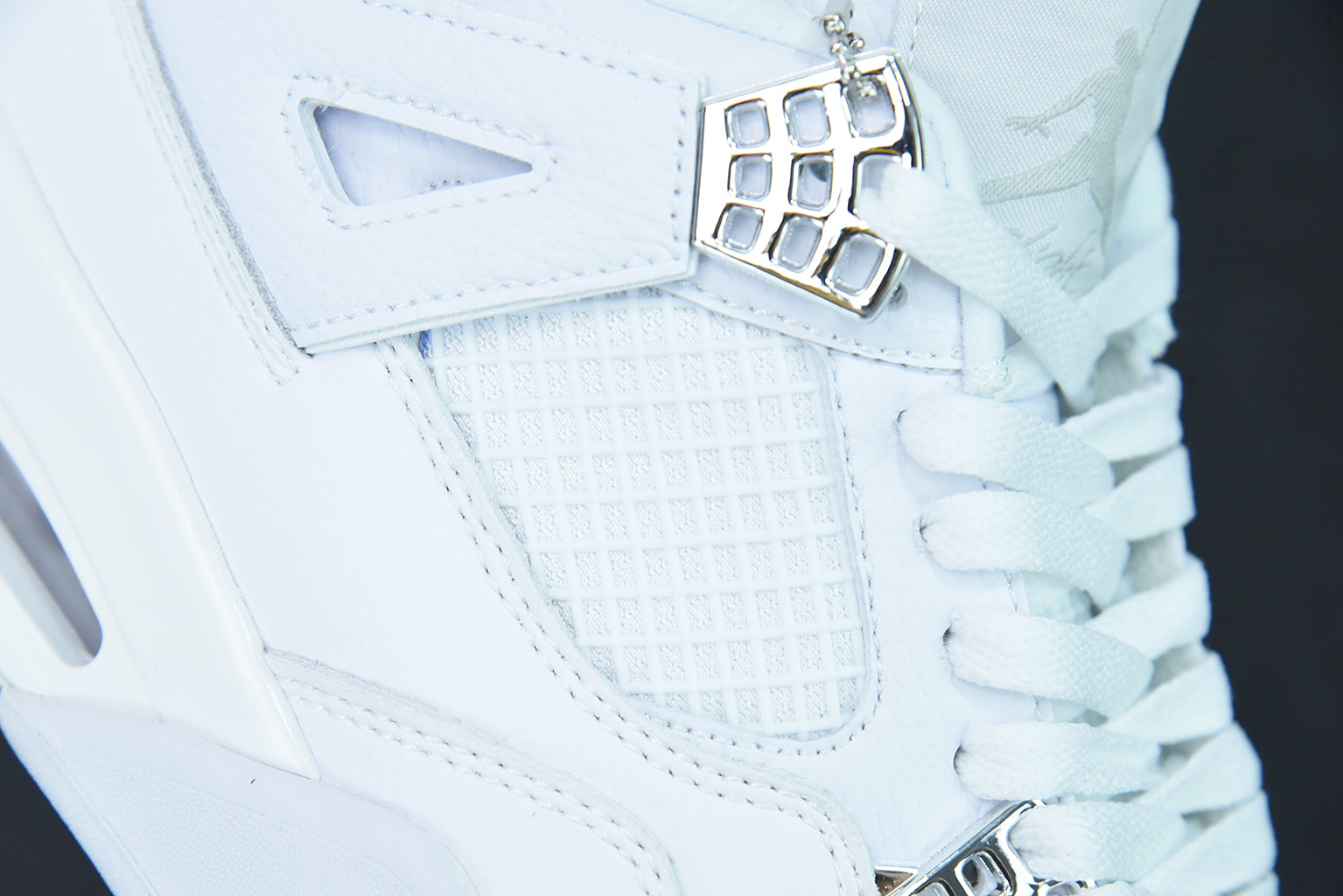 Nike Air Jordan 4 Pure Money