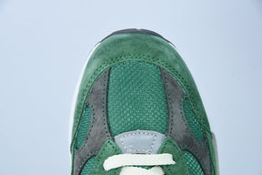 JJJJOUND X New Balance 990 V3 “Green”