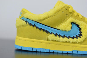 Nike SB Dunk Low X Grateful Dead Bears "Yellow"