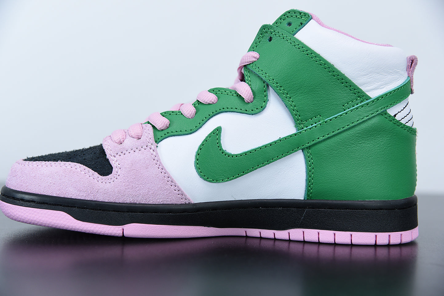 Nike SB Dunk High "Invert Celtics"