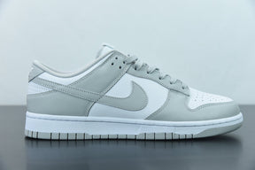 Nike SB Dunk Low “Grey Fog”