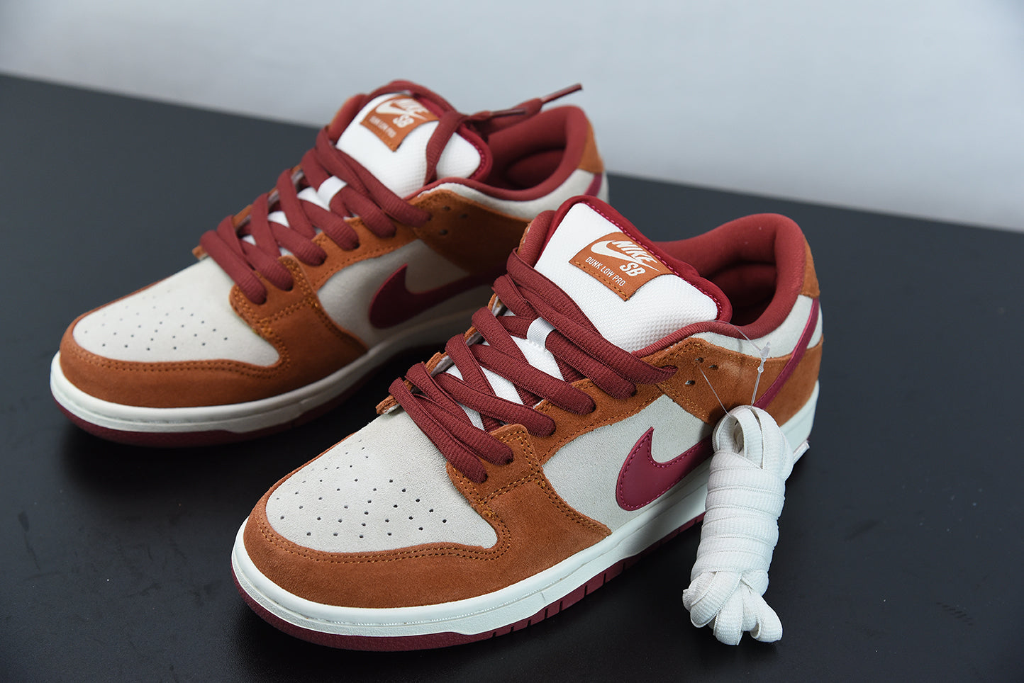 Nike Dunk Low Pro SB 'Dark Russet'