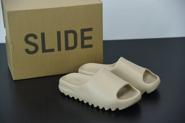 Adidas Yeezy Slide Pure