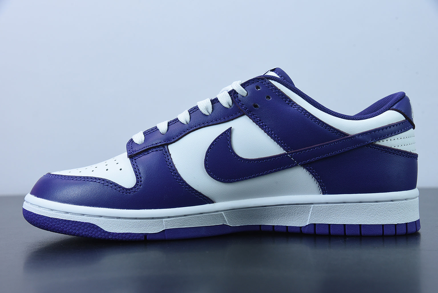 Nike Dunk Low "Purple"