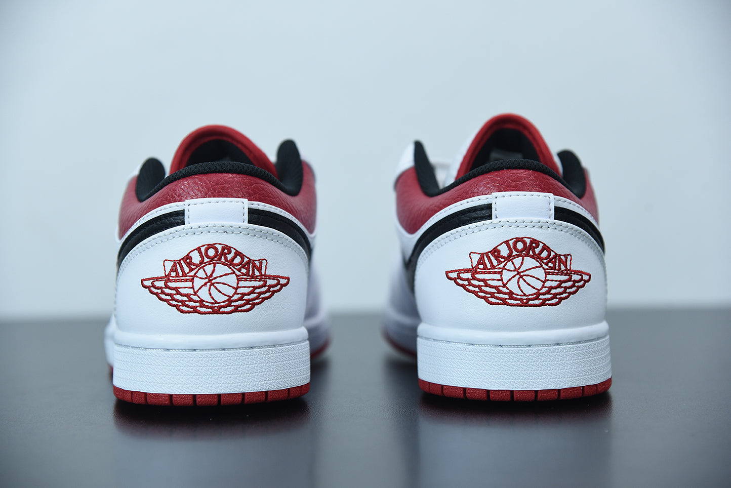 Air Jordan 1 Low "White University Red"