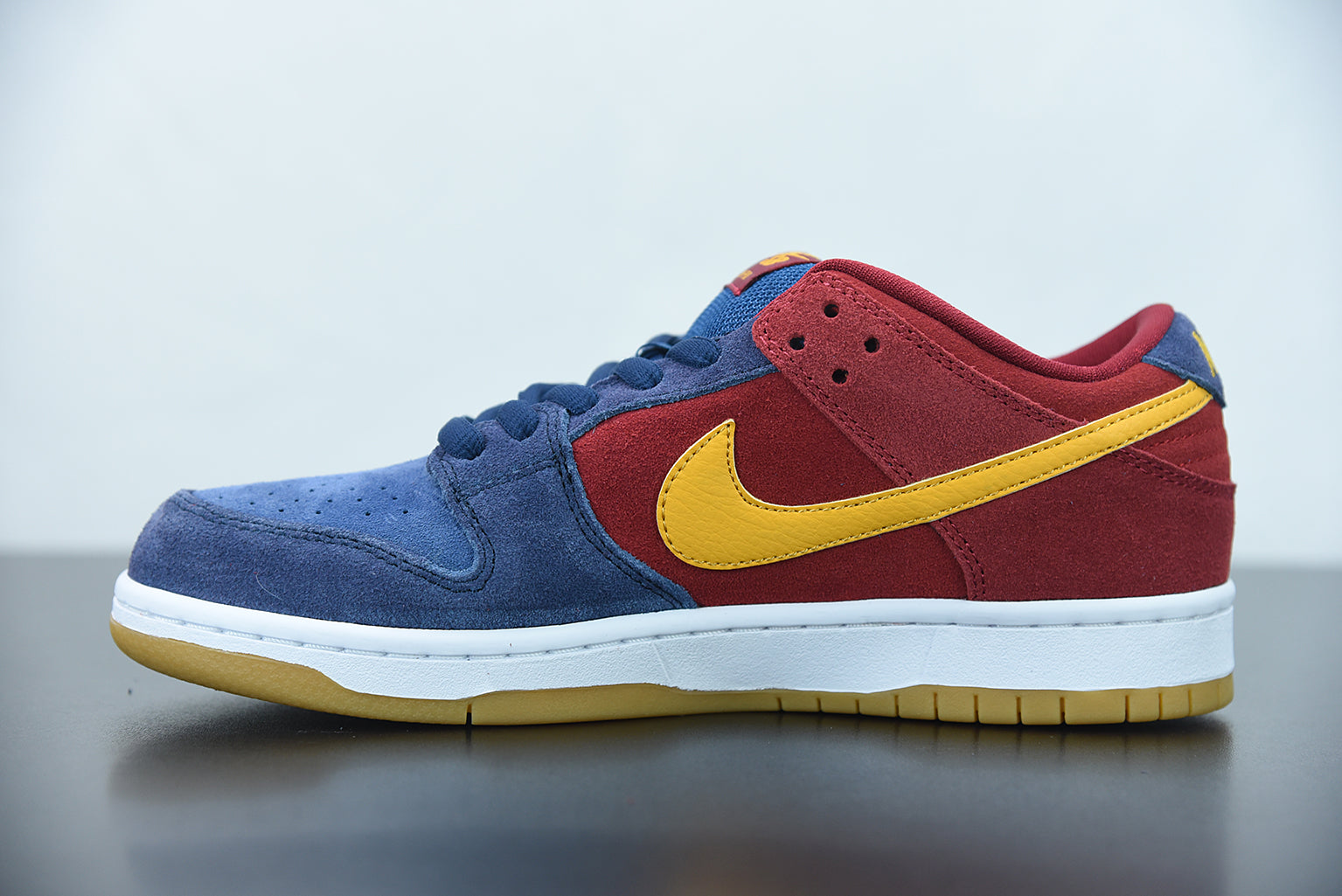 Nike SB Dunk Low "Barcelona"