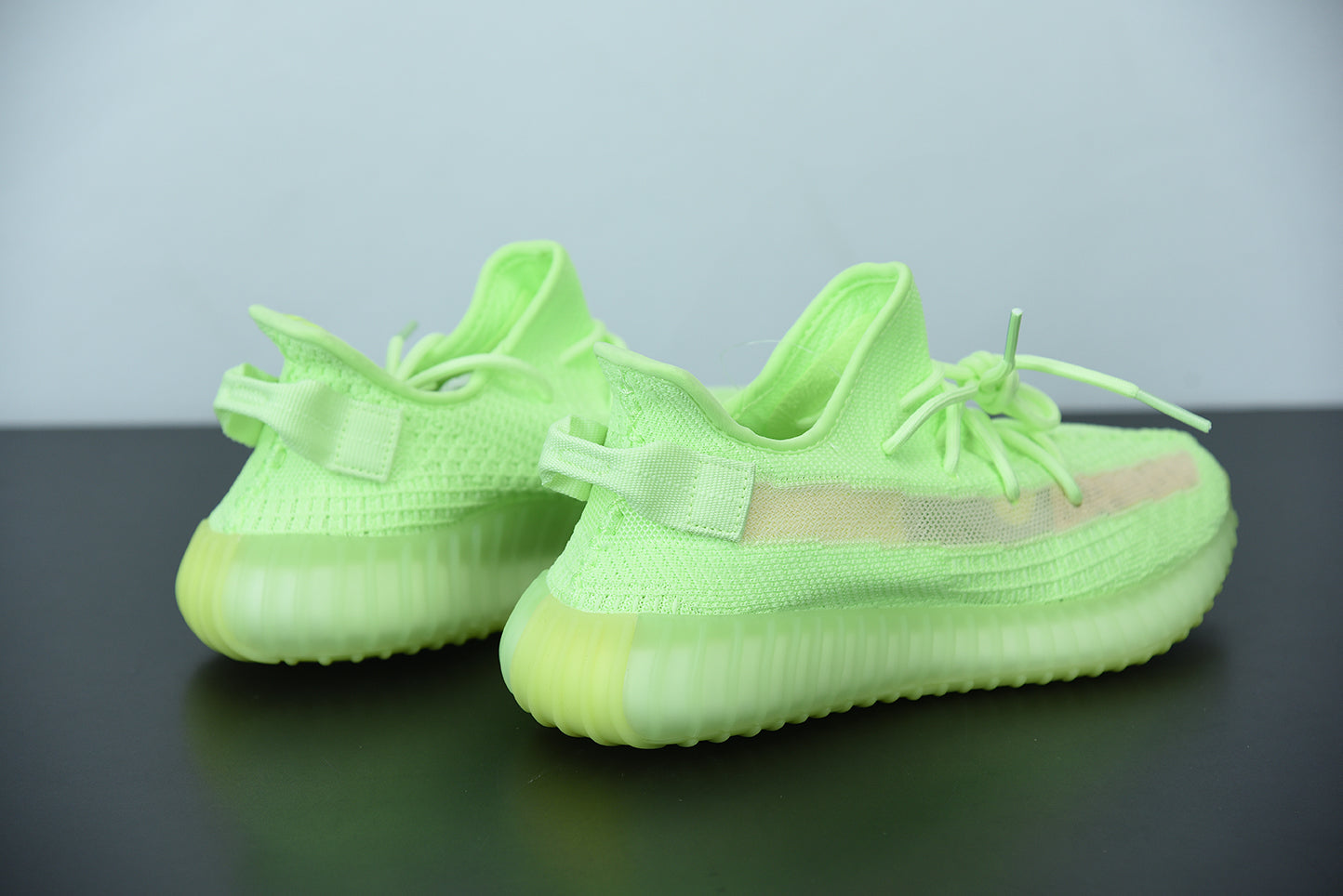 Adidas Yeezy Boost 350 V2 Glow