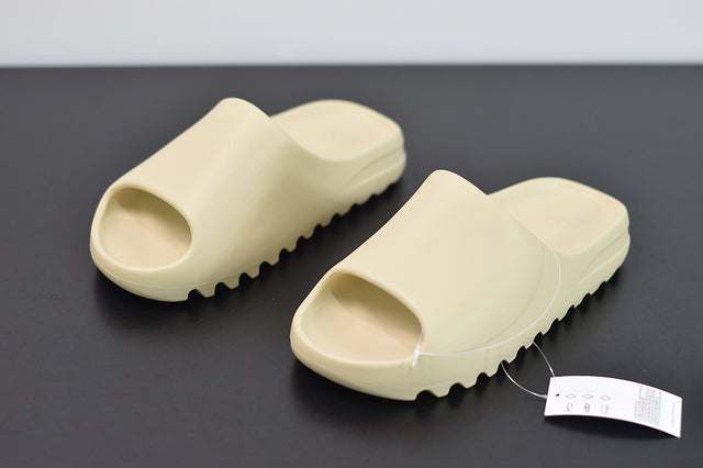 Adidas Yeezy Slide Bone