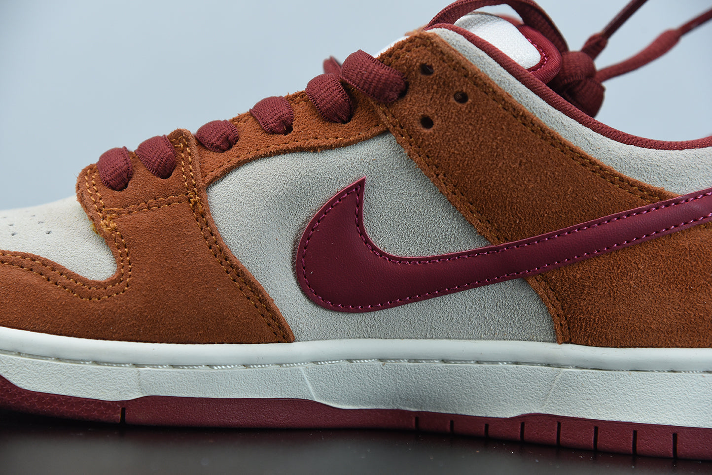 Nike Dunk Low Pro SB 'Dark Russet'