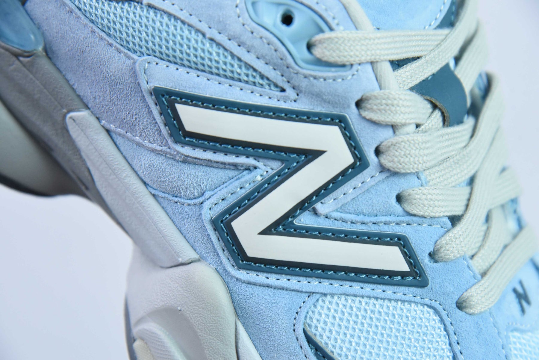 New Balance 9060 Chrome Blue