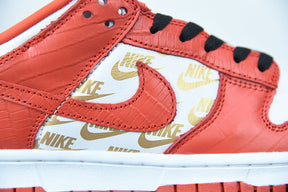 Nike SB Dunk Low x Supreme White Red