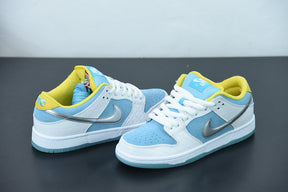 Nike SB Dunk Low x FTC "Lagoon Pulse"