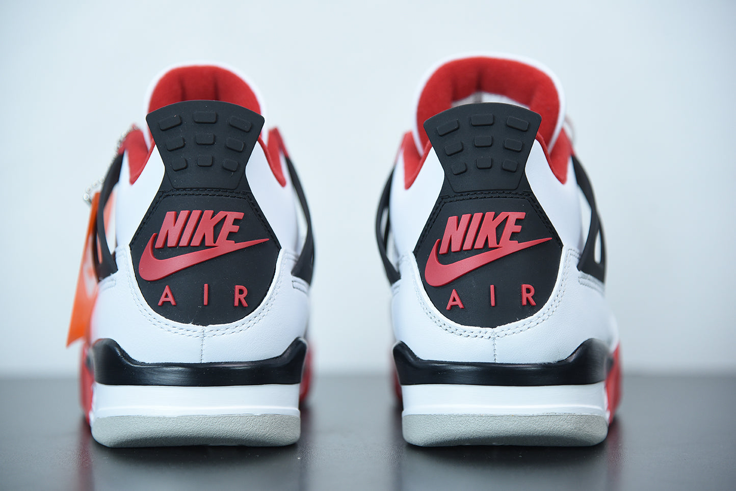 Nike Air Jordan 4 "Fire Red"