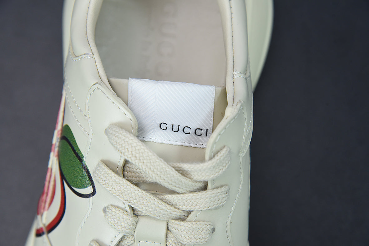 Gucci Rhyton "Apple (Women's)"