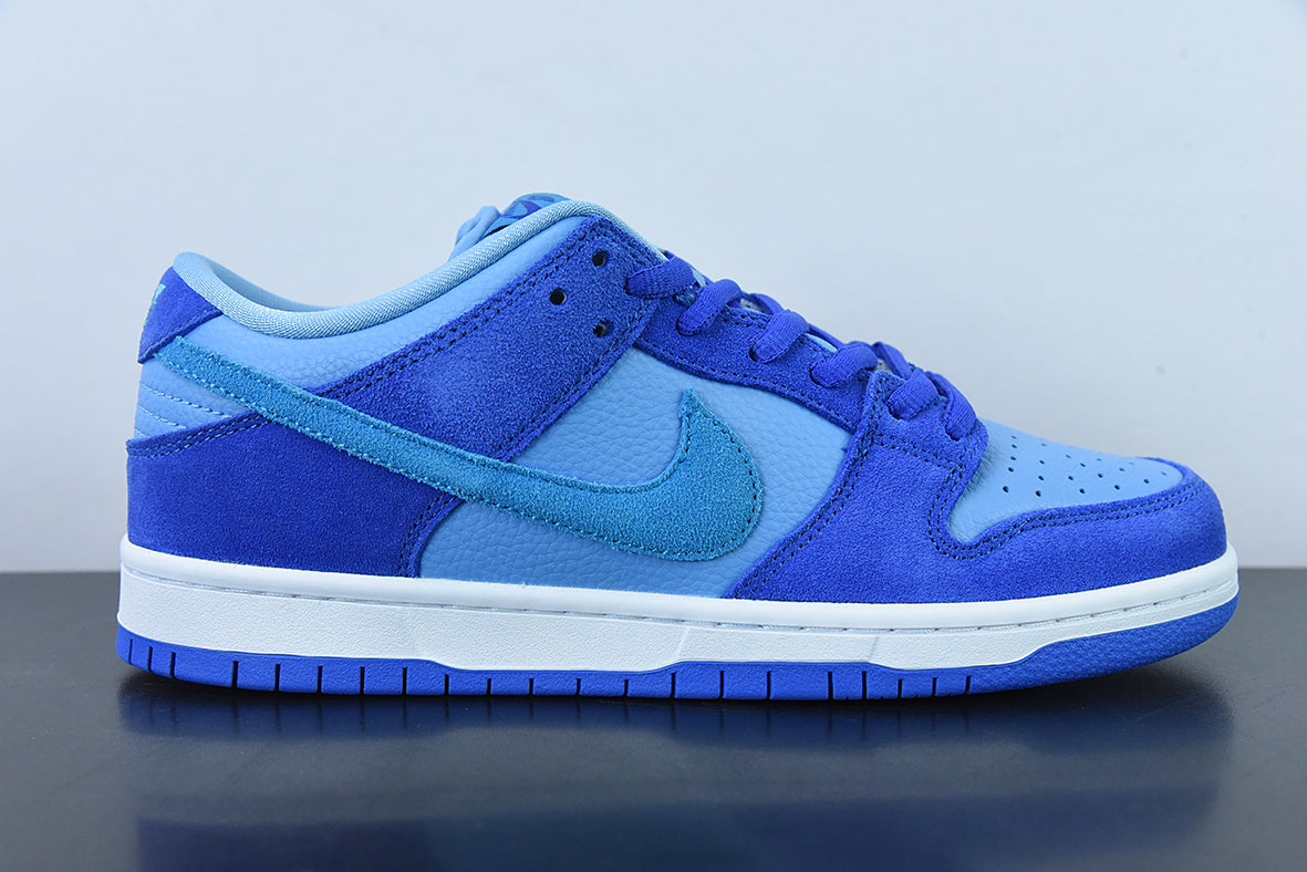 Nike Dunk SB Low Pro "Blue Raspberry"