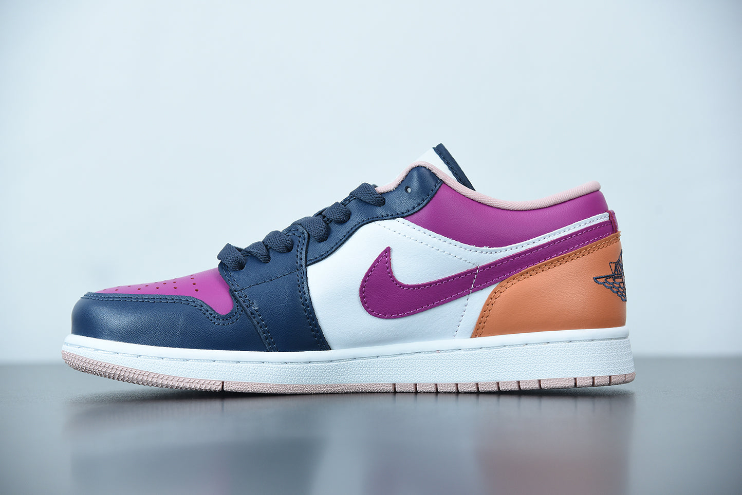 Nike Air Jordan 1 Low "Purple Magenta"