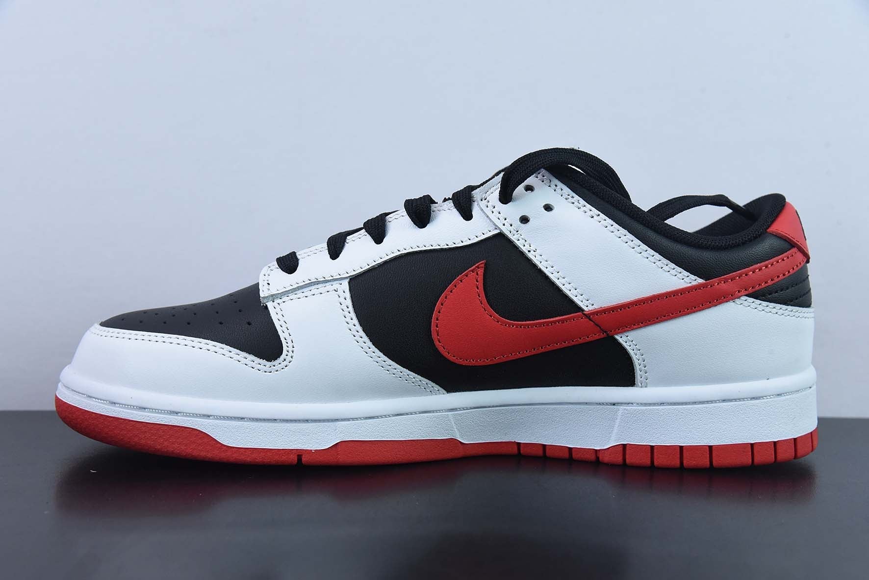 Nike Dunk Low Retro "White Black University Red"