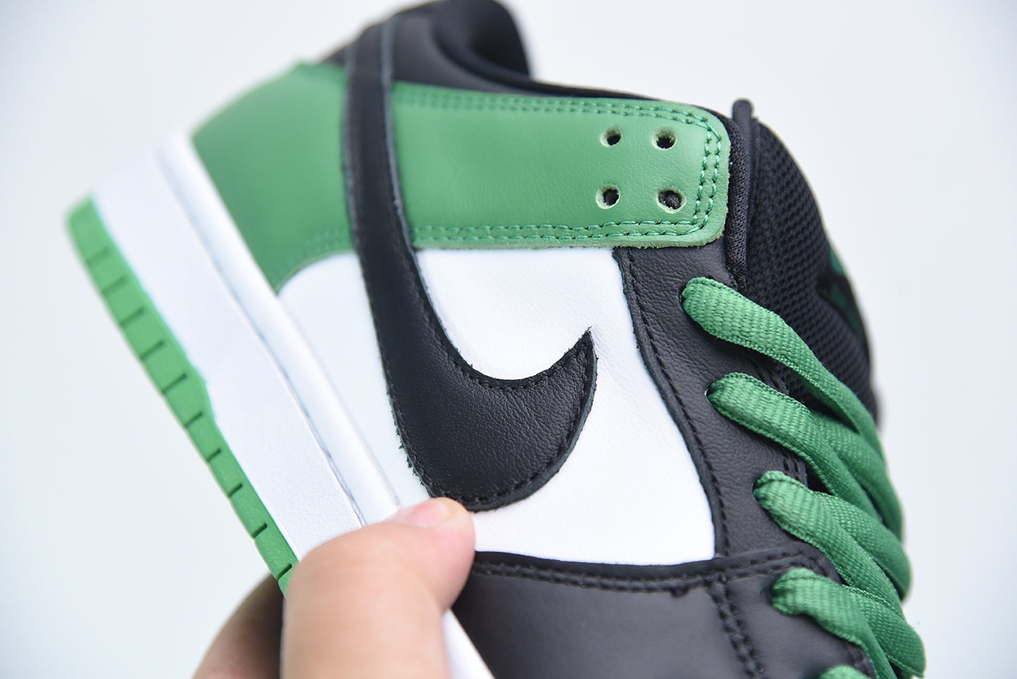 Nike Dunk Low Pro SB 'Classic Green'