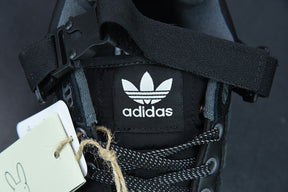 Adidas Forum x Bad Bunny 84 Buckle Low "Black"