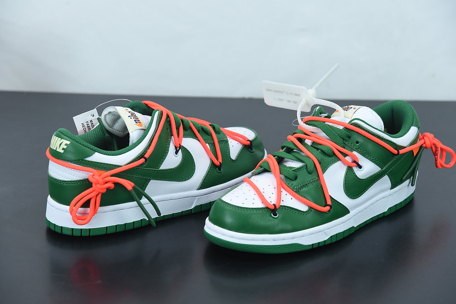 Nike Dunk Low Off-White Pine Green