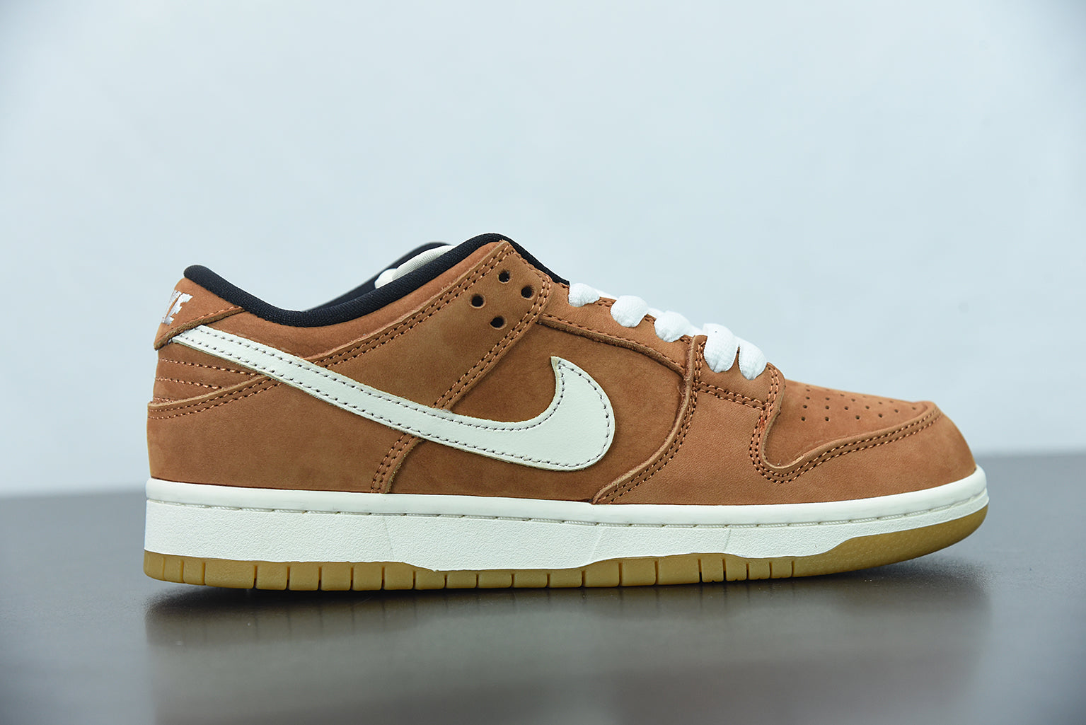 Nike SB Dunk Low Dark Russet Sail