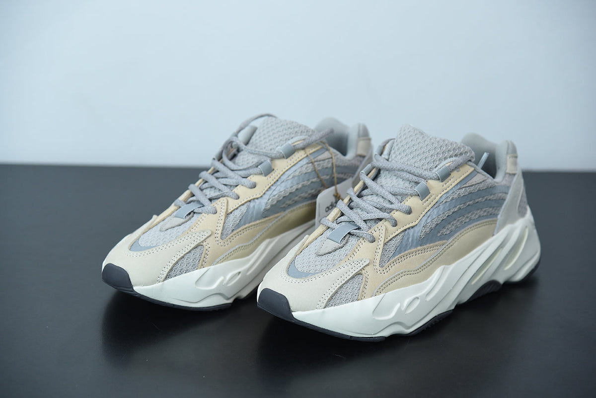 Adidas Yeezy Boost 700 V2 Cream