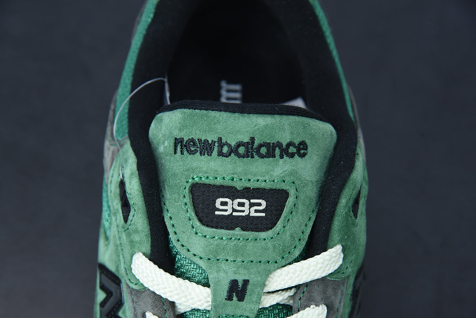 JJJJOUND X New Balance 990 V3 “Green”