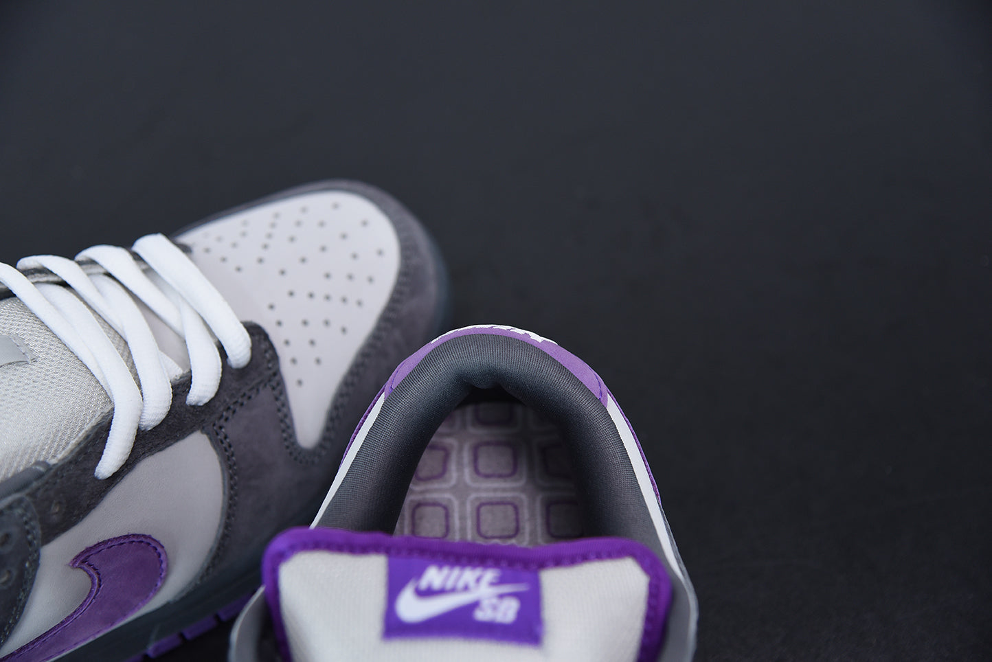 Nike Dunk SB Low Purple Pigeon