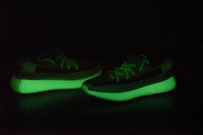 Adidas Yeezy Boost 350 V2 Glow