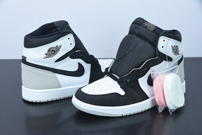 Air Jordan 1 High OG "Stage Haze"