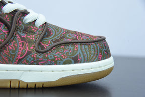 Nike Dunk SB Low “Paisley”