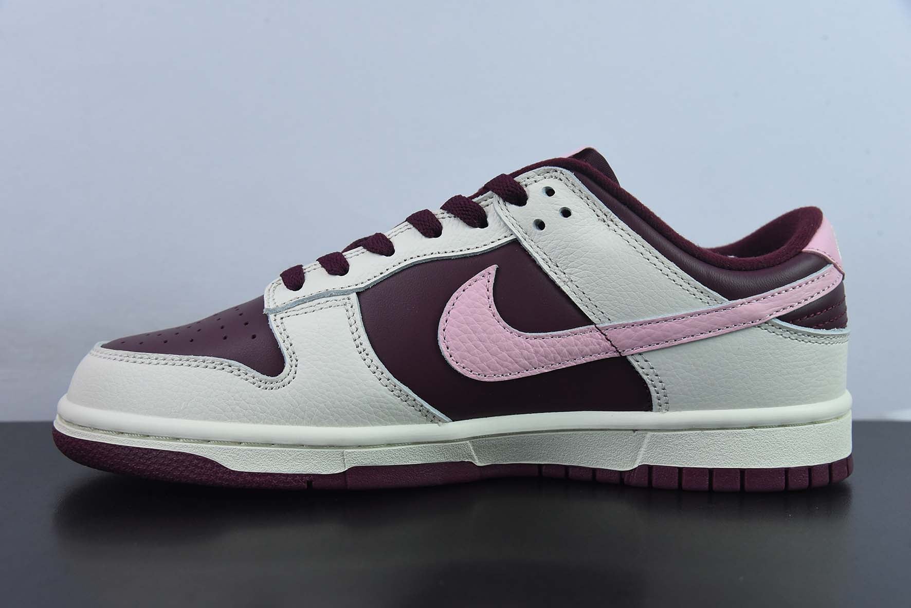 Nike Dunk Low Retro “PRM Valentine's Day“