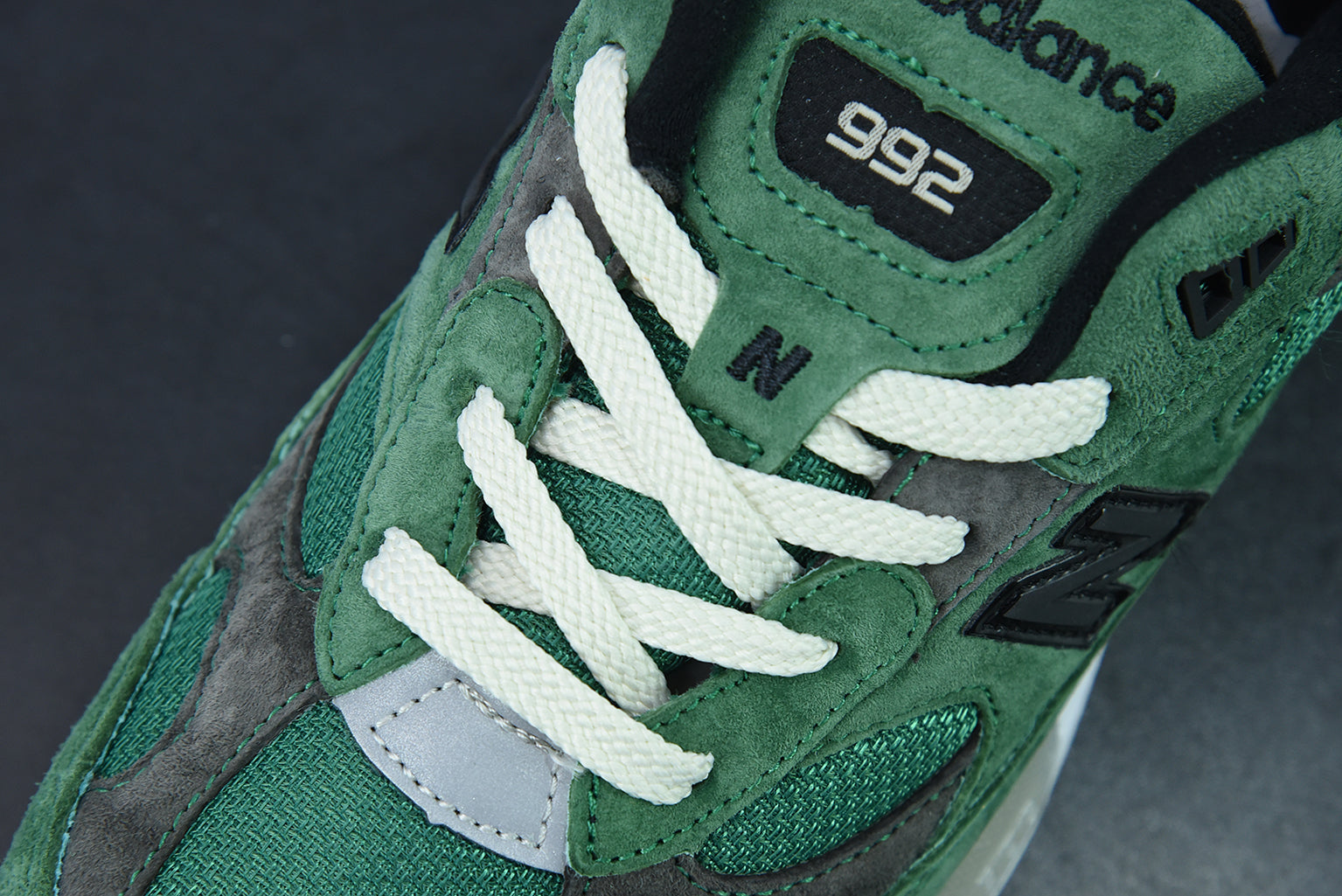 JJJJOUND X New Balance 990 V3 “Green”