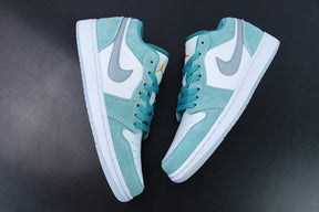 Nike Air Jordan 1 Low  "New Esmerald"