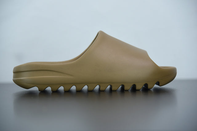 Adidas Yeezy Slide Earth Brown