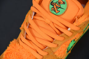 Nike SB Dunk Low "Grateful Dead Orange Bear"