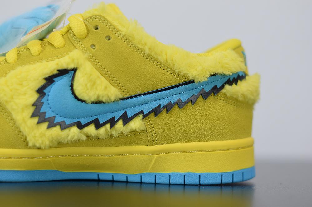 Nike SB Dunk Low X Grateful Dead Bears "Yellow"